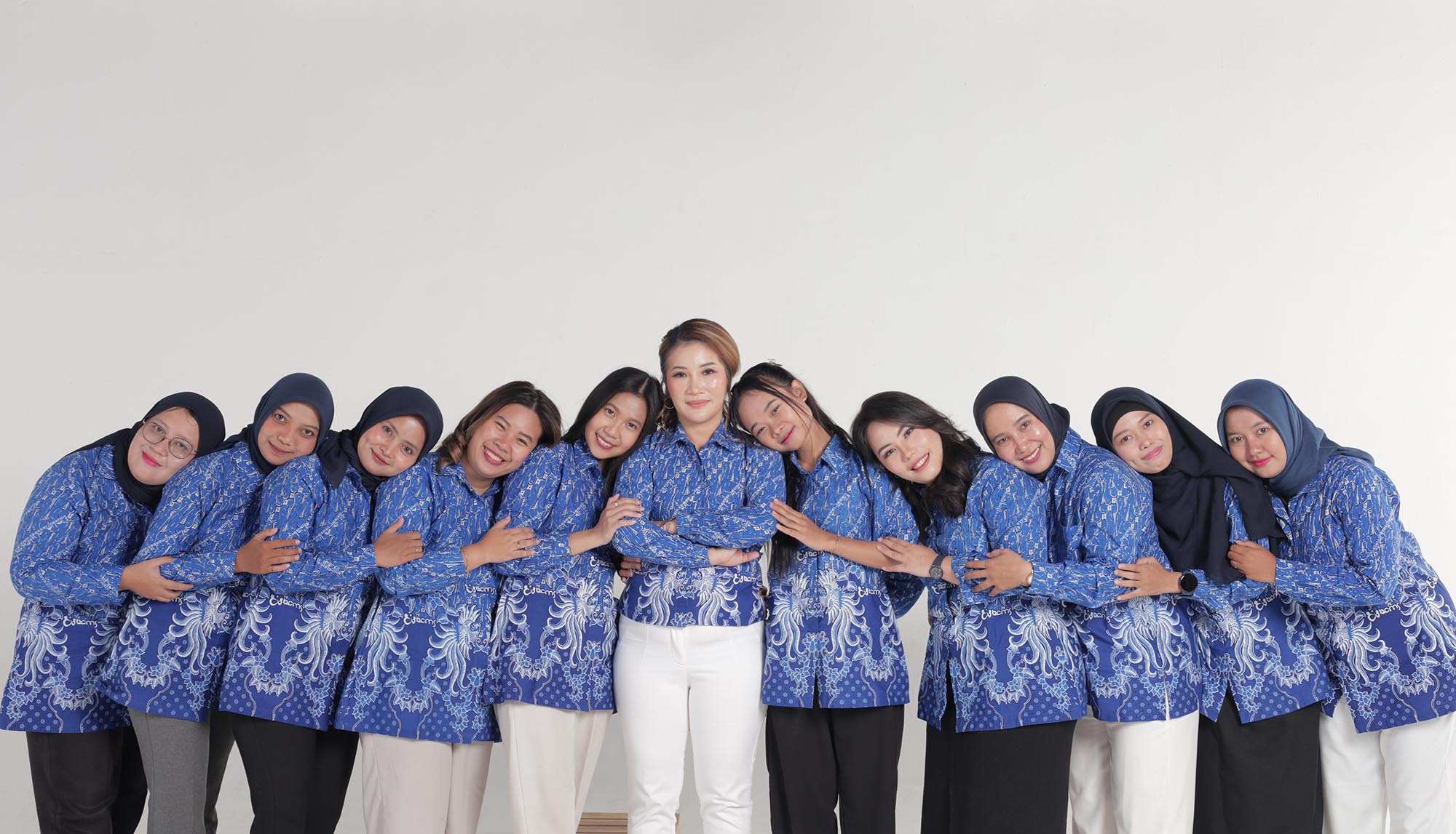 51. BATIK 17